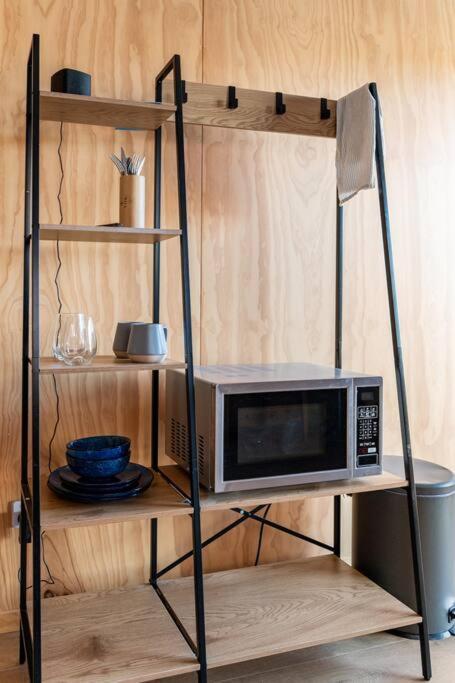 Cosy Studio With Mountain Views Wanaka Exterior foto